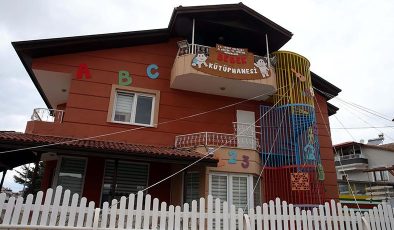 Kitap Kurdu Miniklere İki Müjde